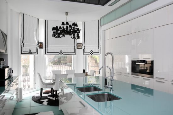 Kitchen blinds, Holland Park