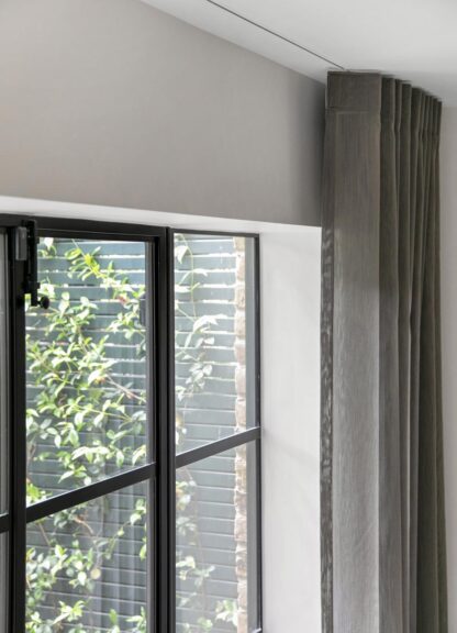 Curtains, Chelsea