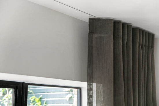 Wave curtains